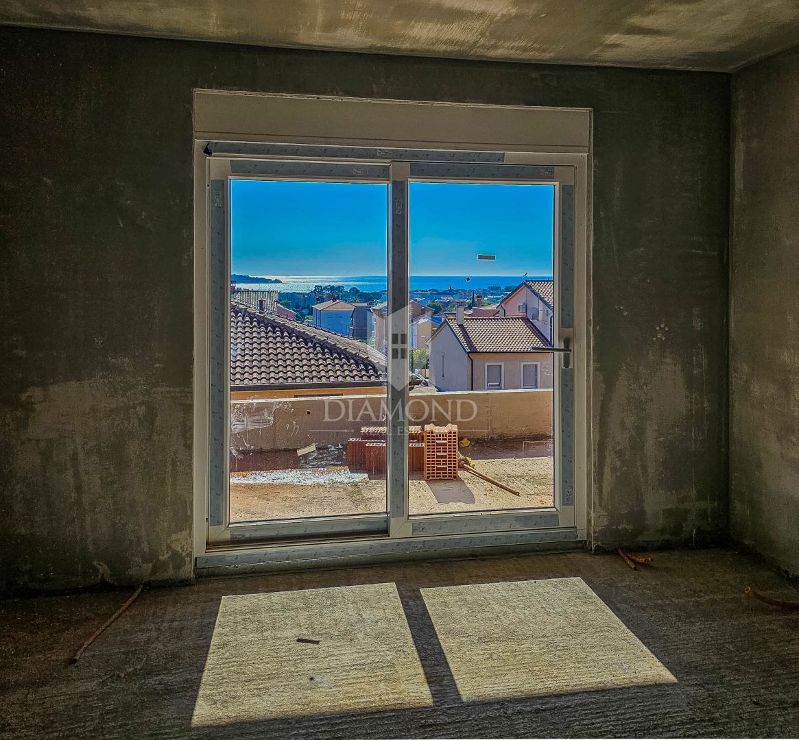 Novigrad, moderno stanovanje s prekrasnim pogledom na morje v izgradnji!