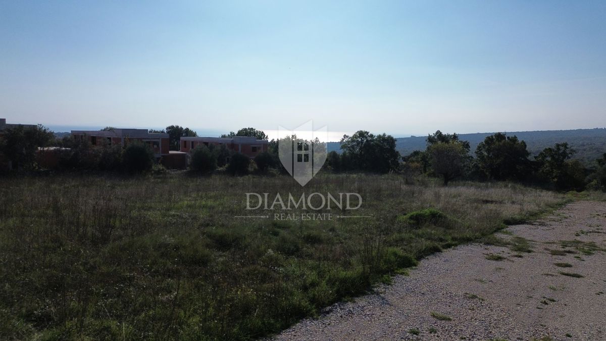 Marčana, odlično zemljišče s pogledom na morje