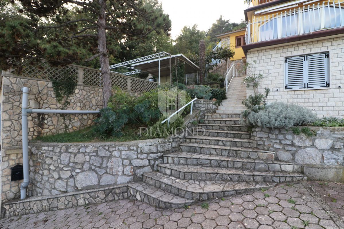 Labin, okolica, hiša na odlični lokaciji s čudovitim pogledom na morje