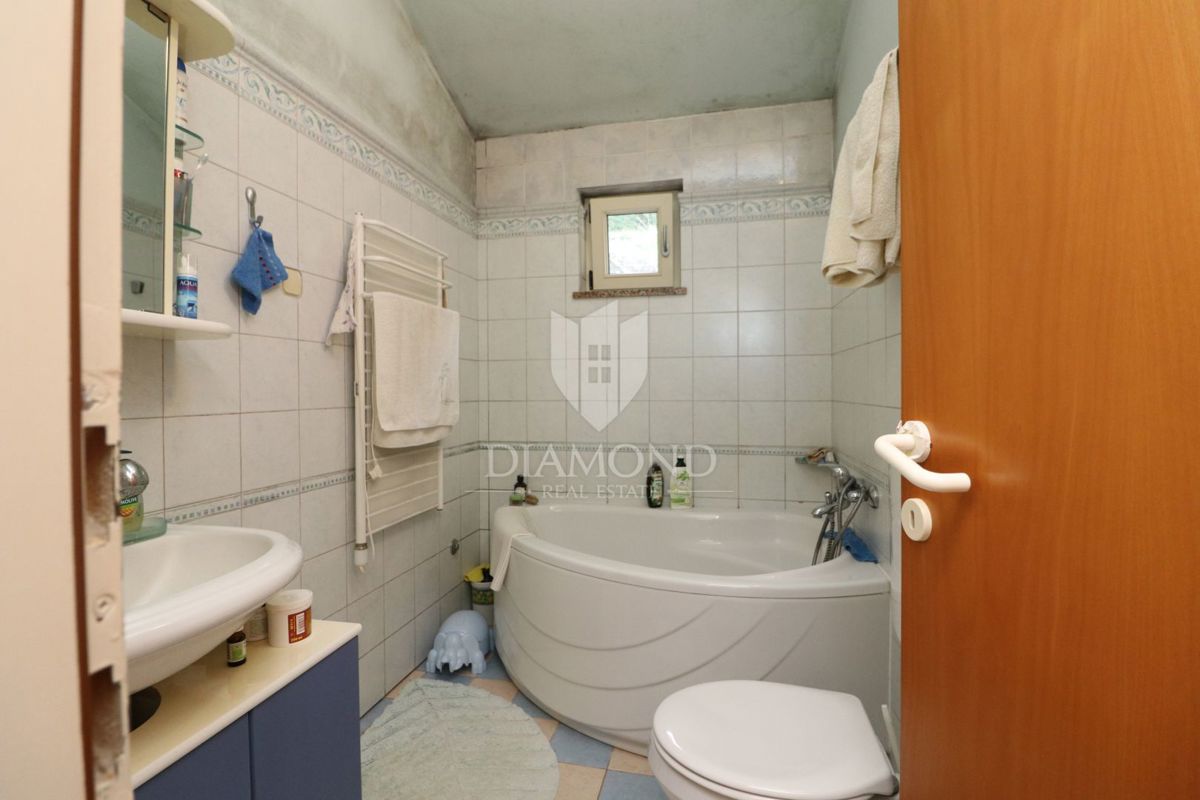 Labin, okolica, hiša na odlični lokaciji s čudovitim pogledom na morje