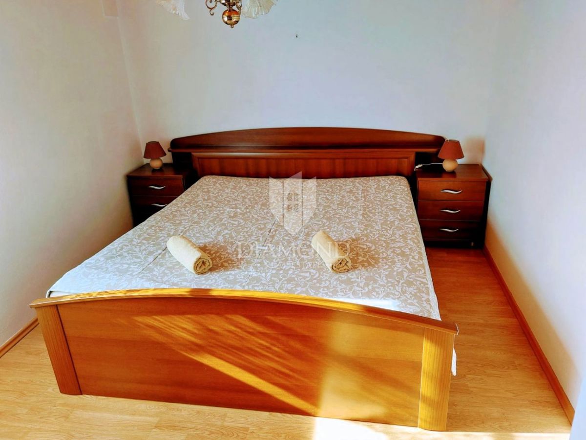 Hiša za najem v središču Karojbe