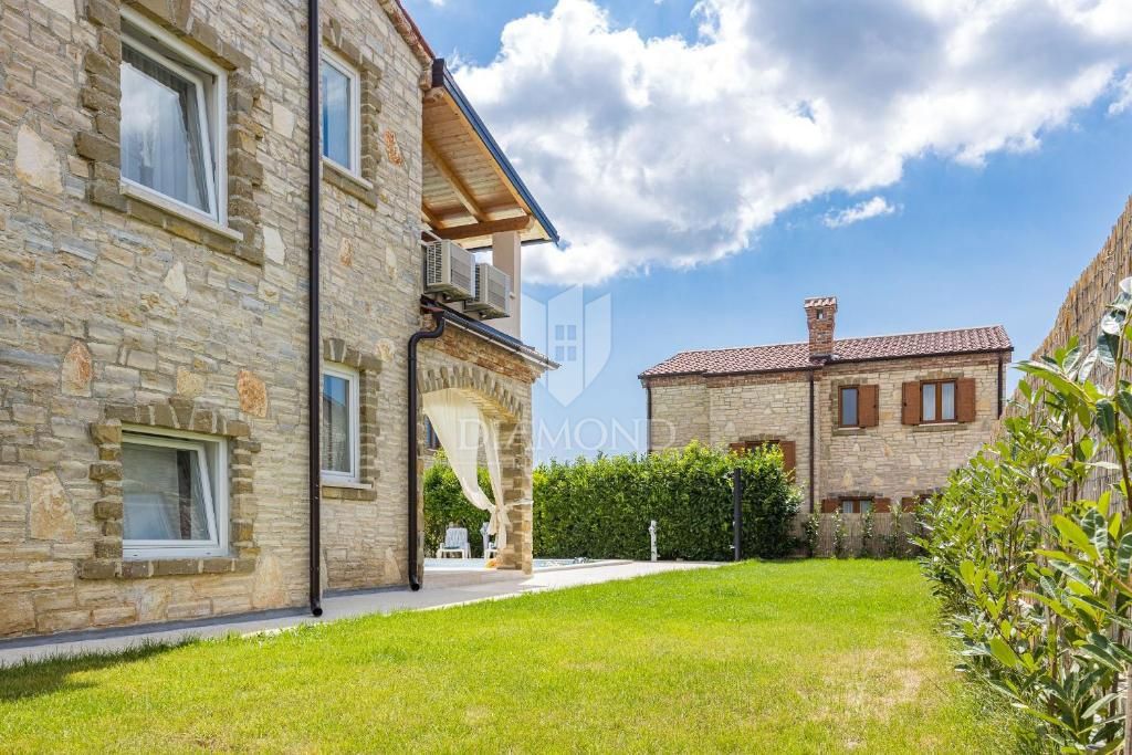 Čudovita vila v bližini Svetvinčenata
