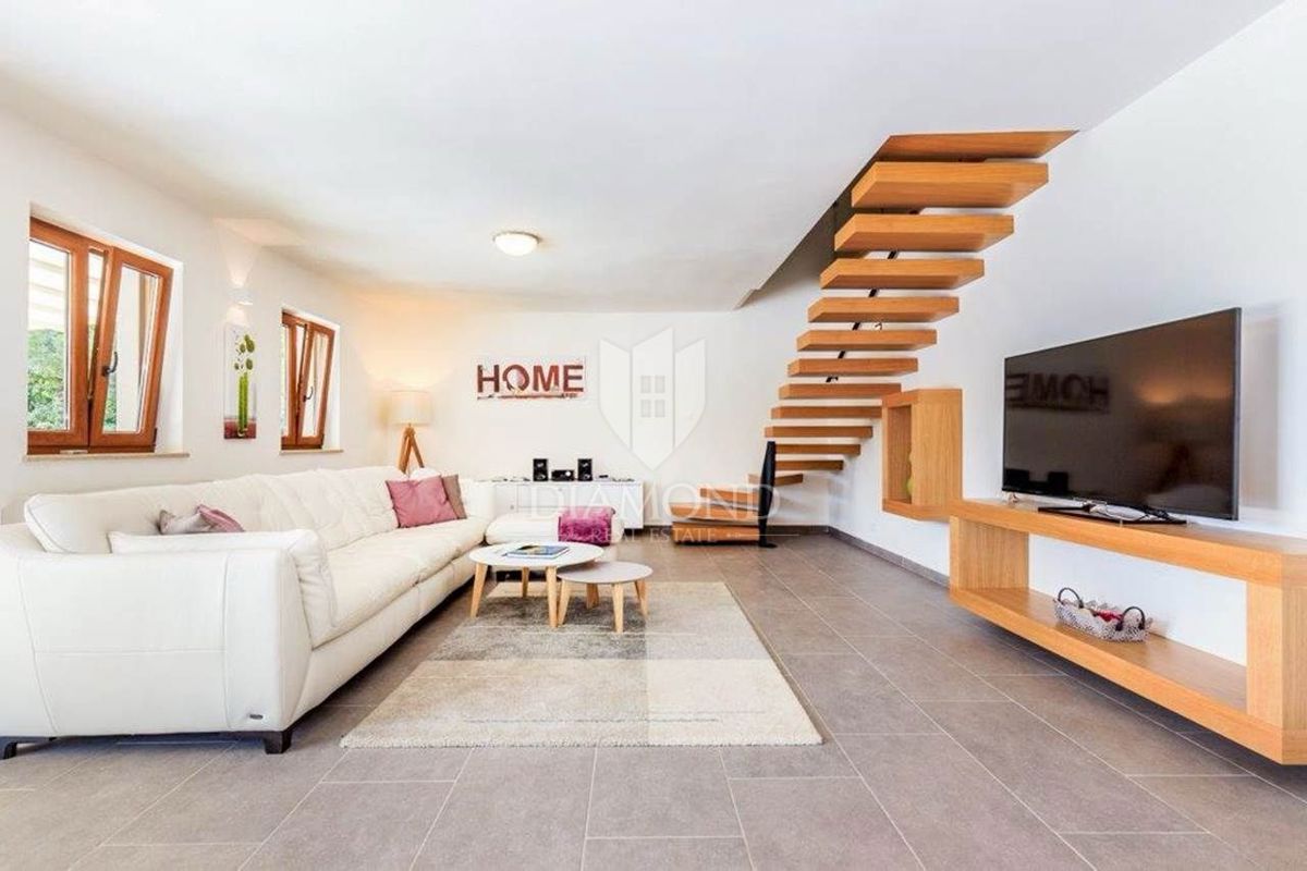 Hiša Veprinac, Opatija - Okolica, 200m2