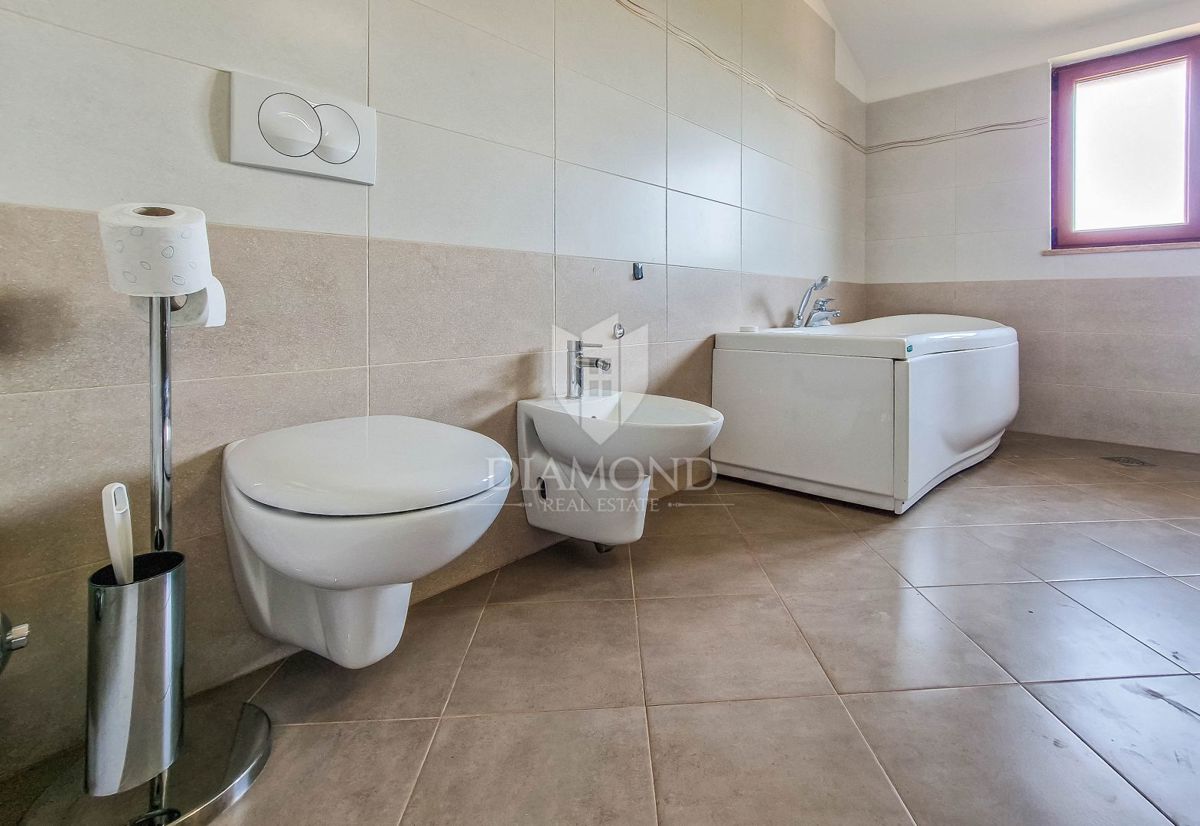 Apartmaj Brtonigla, 97m2
