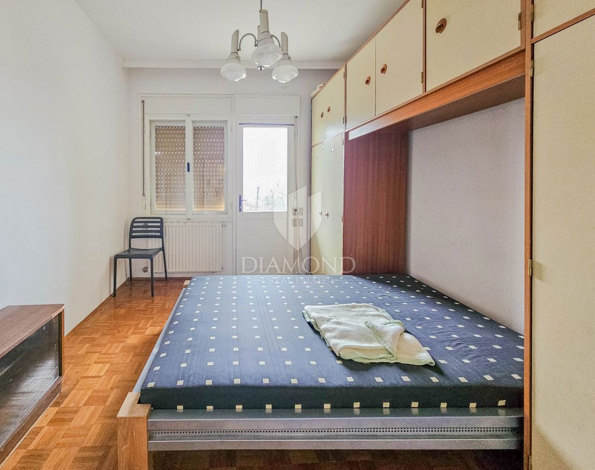 Umag, hiša z veliko potenciala 250 m od morja!