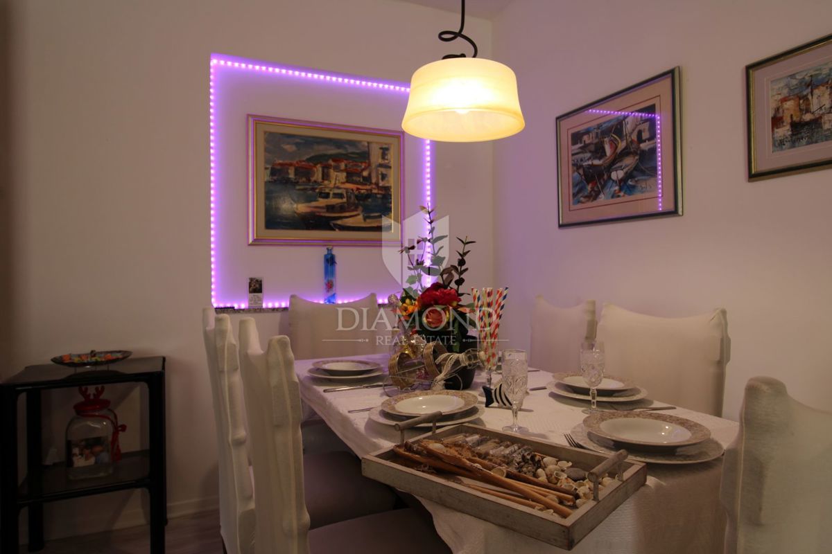 Apartmaj Malinska, Malinska-Dubašnica, 72m2