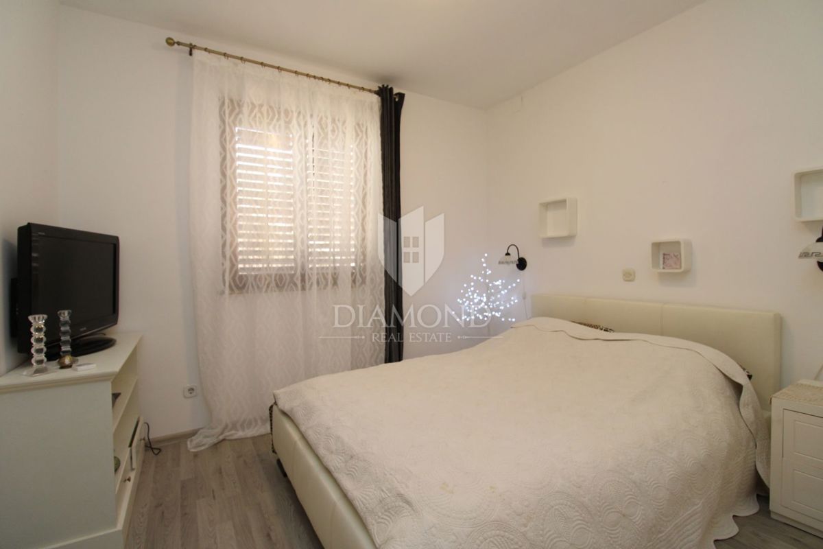 Apartmaj Malinska, Malinska-Dubašnica, 72m2