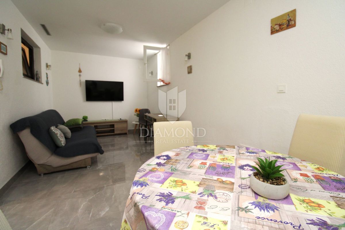 Apartmaj Milčetići, Malinska-Dubašnica, 36,95m2