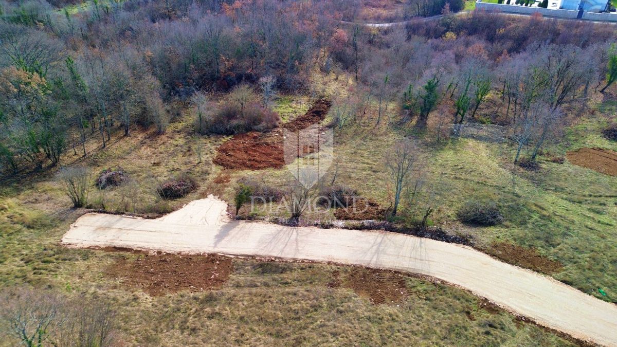 Zemljišče Labin, 953m2