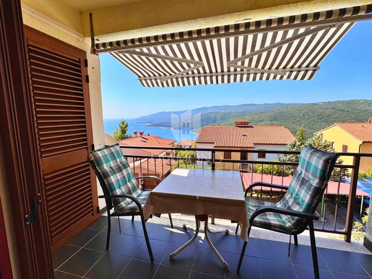 EKSKLUZIVNO, APARTMA S POGLEDOM NA MORJE, RABAC