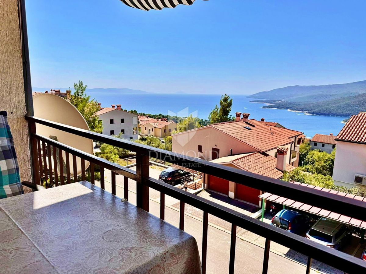 EKSKLUZIVNO, APARTMA S POGLEDOM NA MORJE, RABAC