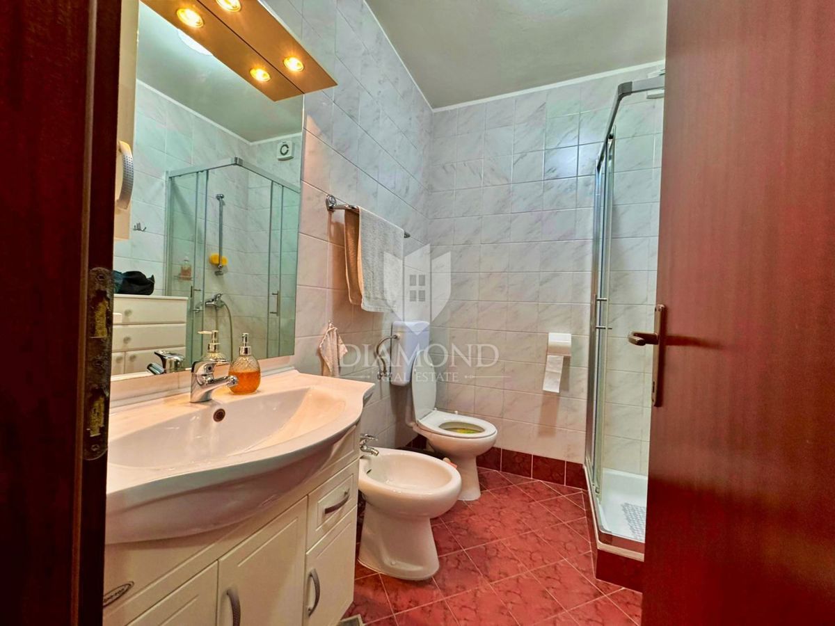 EKSKLUZIVNO, APARTMA S POGLEDOM NA MORJE, RABAC