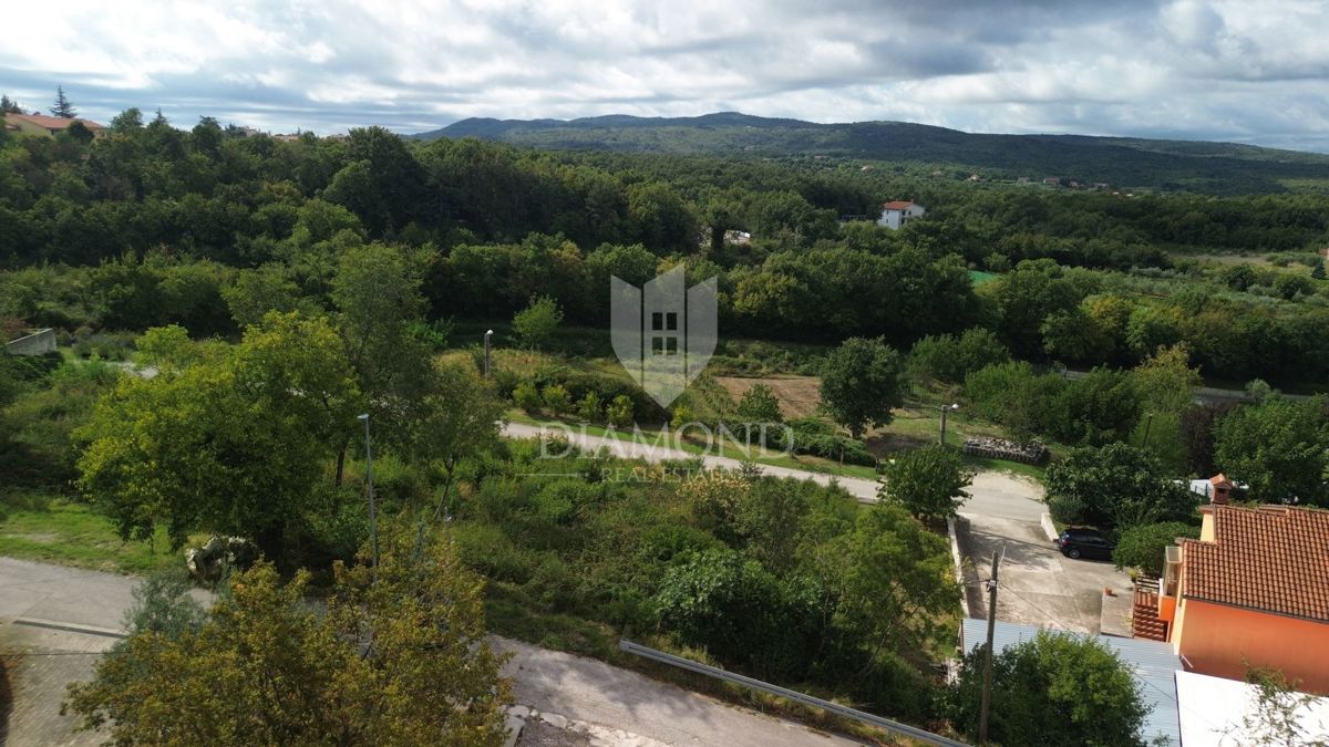 Labin, zazidljivo zemljišče na odlični lokaciji