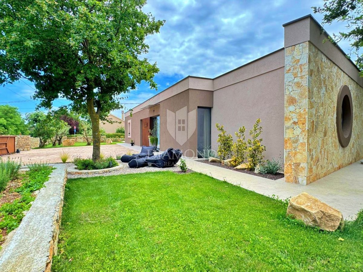 EKSKLUZIVNO! Moderna vrstna hiša, Labin, Istra