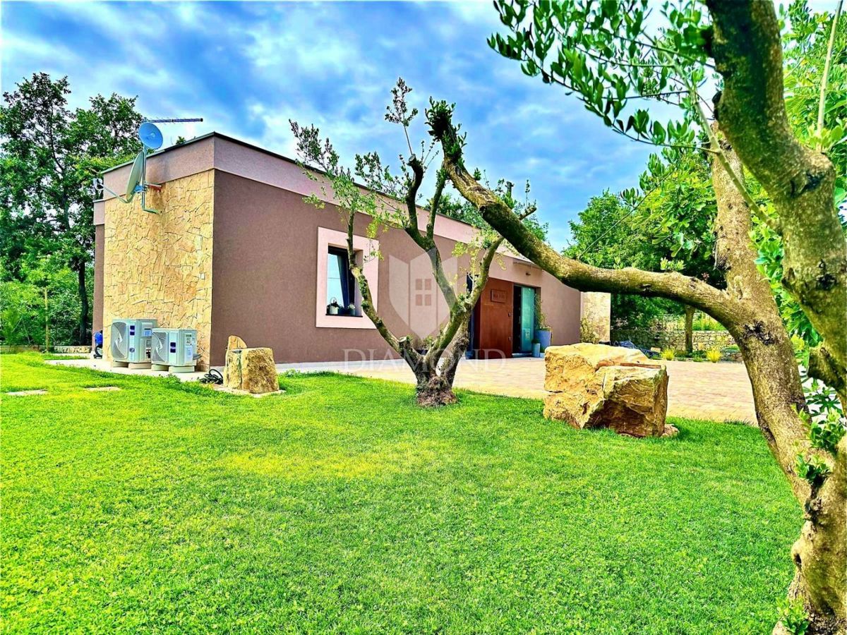 EKSKLUZIVNO! Moderna vrstna hiša, Labin, Istra