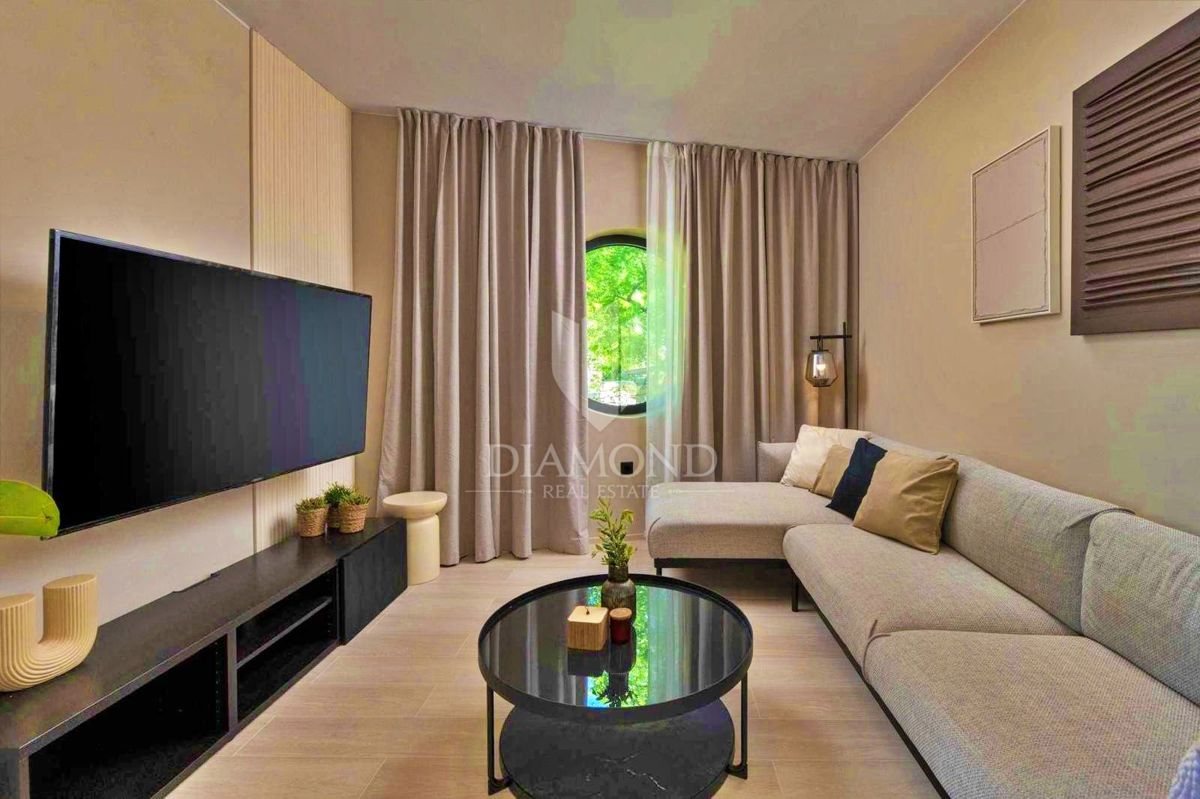 EKSKLUZIVNO! Moderna vrstna hiša, Labin, Istra