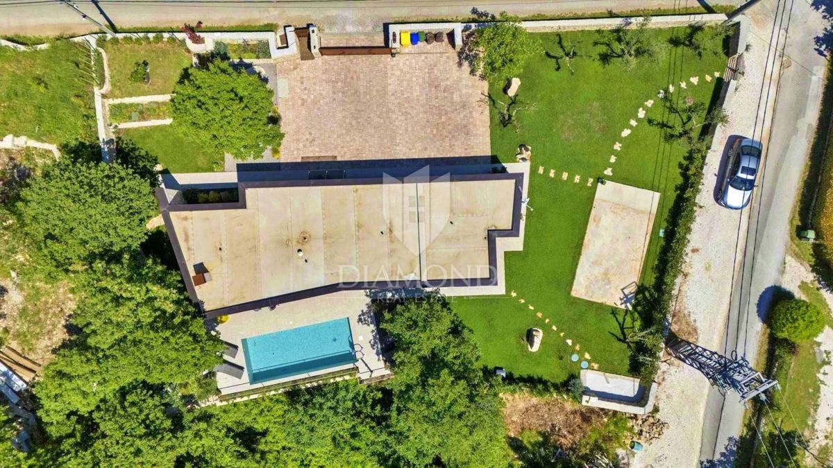 EKSKLUZIVNO! Moderna vrstna hiša, Labin, Istra