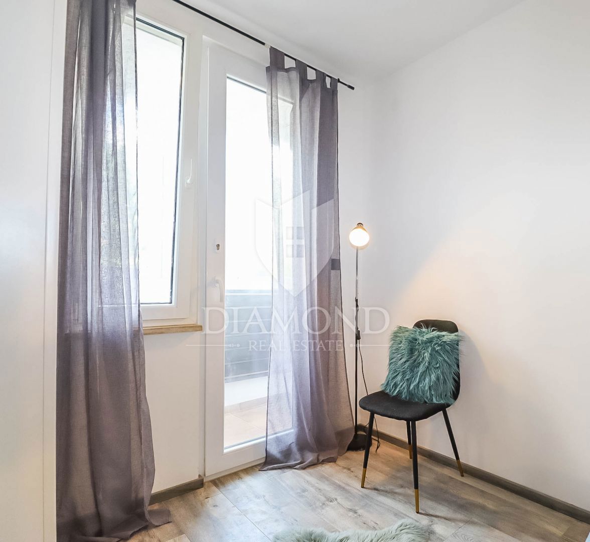 Očarljivo stanovanje v Rovinju na iskani lokaciji