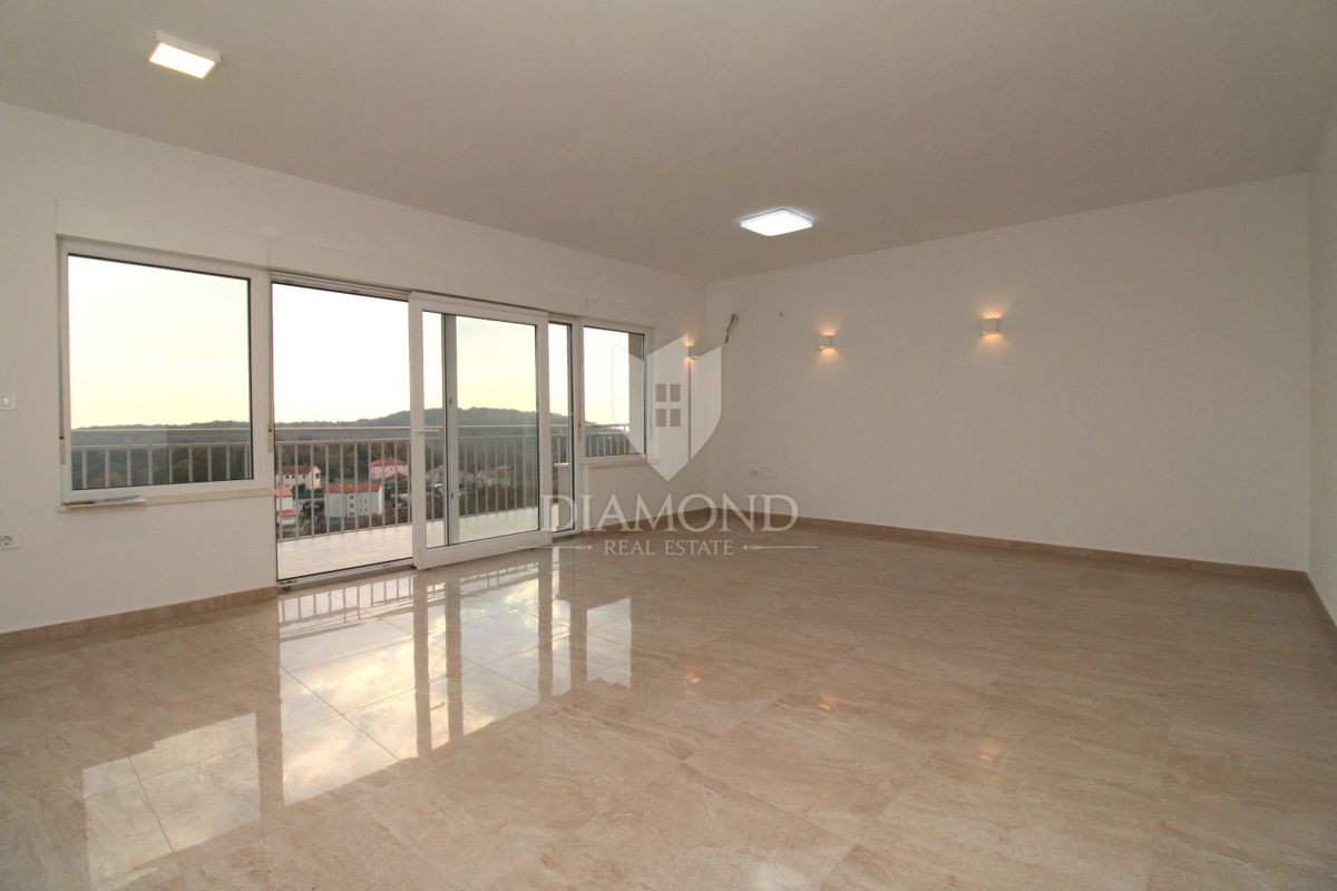 Apartmaj Saršoni, Viškovo, 83m2