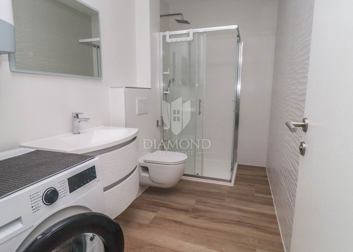 Moderno novo stanovanje s pogledom na morje - Medulin, Istra