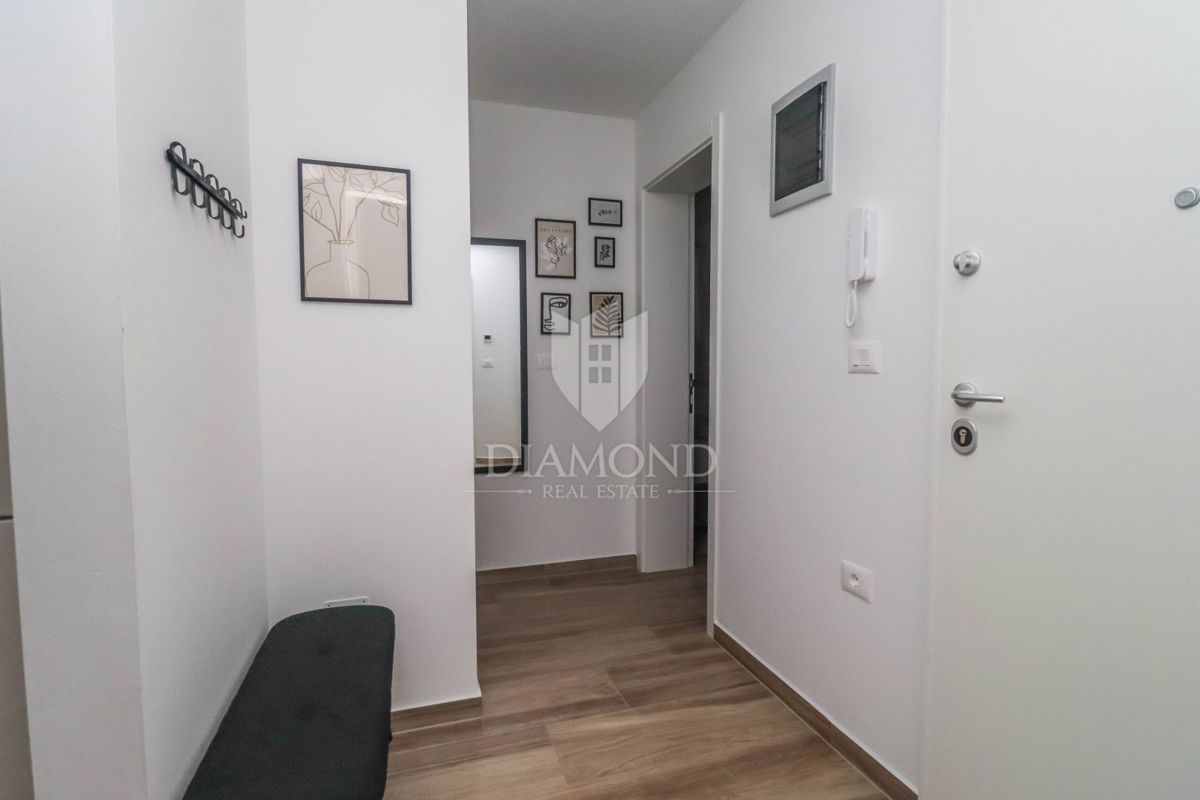 Moderno novo stanovanje s pogledom na morje - Medulin, Istra