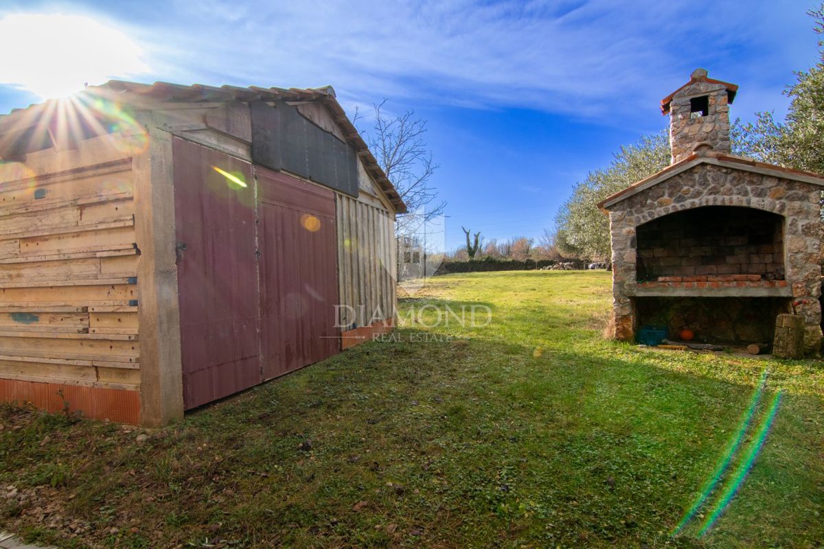 Hiša na otoku Krku v Malinski