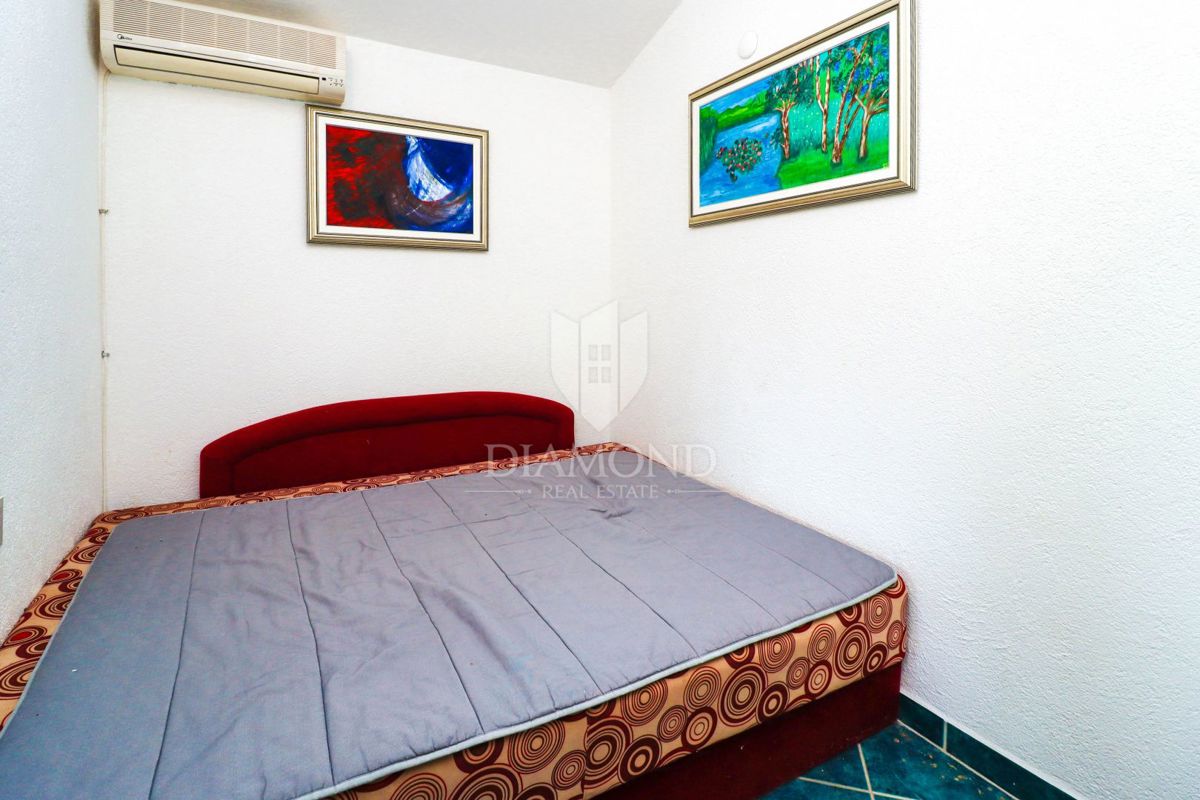 Poreč – prostorno dvoetažno stanovanje v tretjem nadstropju