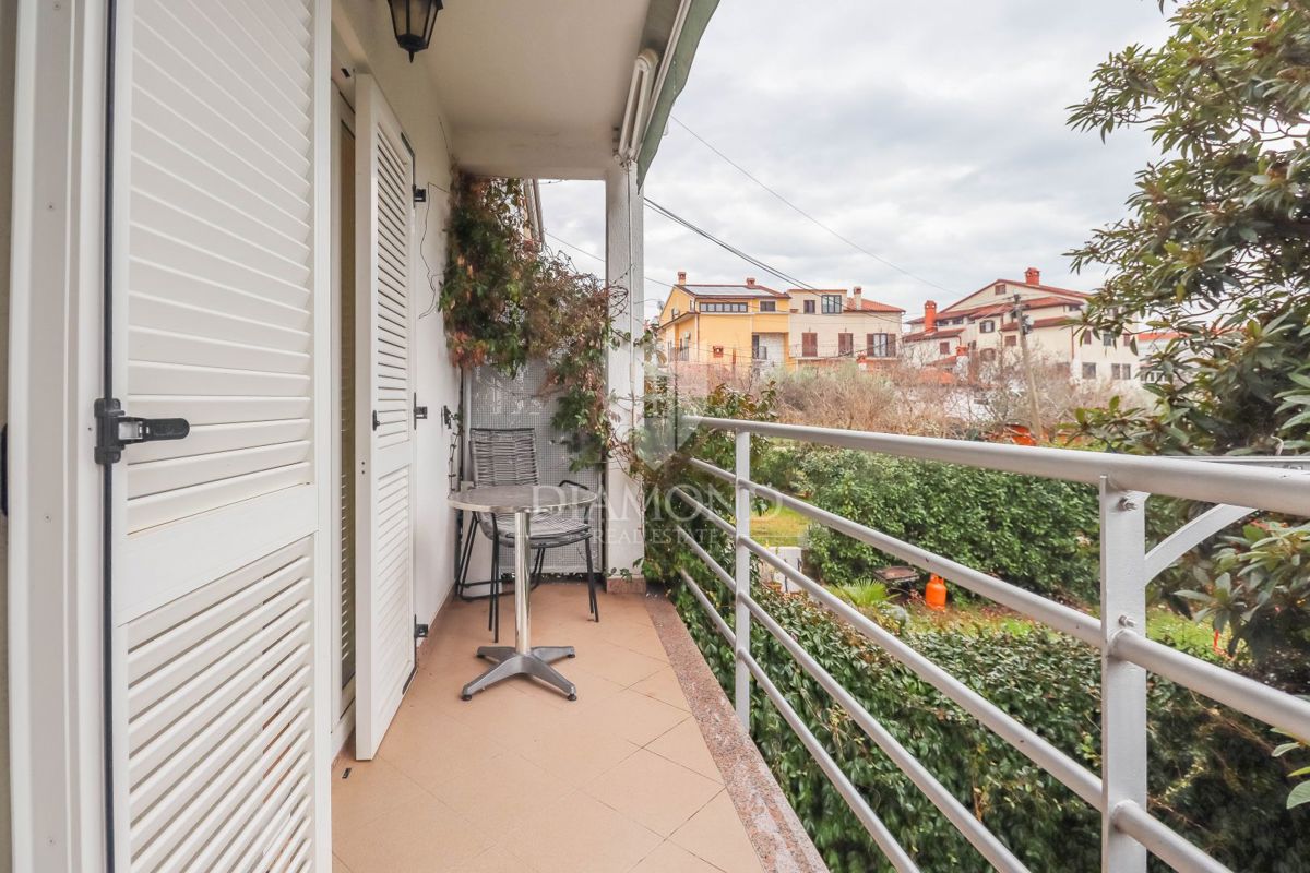 PRILOŽNOST! ROVINJ! NOVO STANOVANJE S TREM BALKONI!