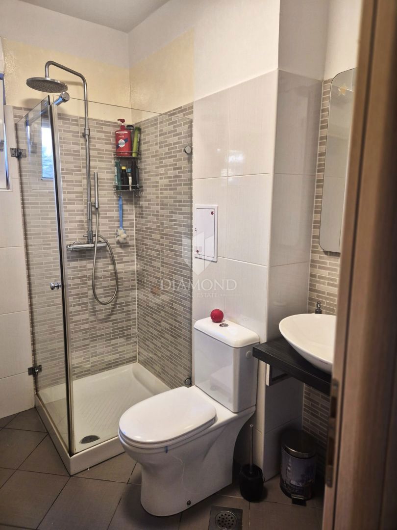 RIJEKA, GORNJA VEŽICA- Stanovanje s pogledom na morje, 2s+dnevna soba