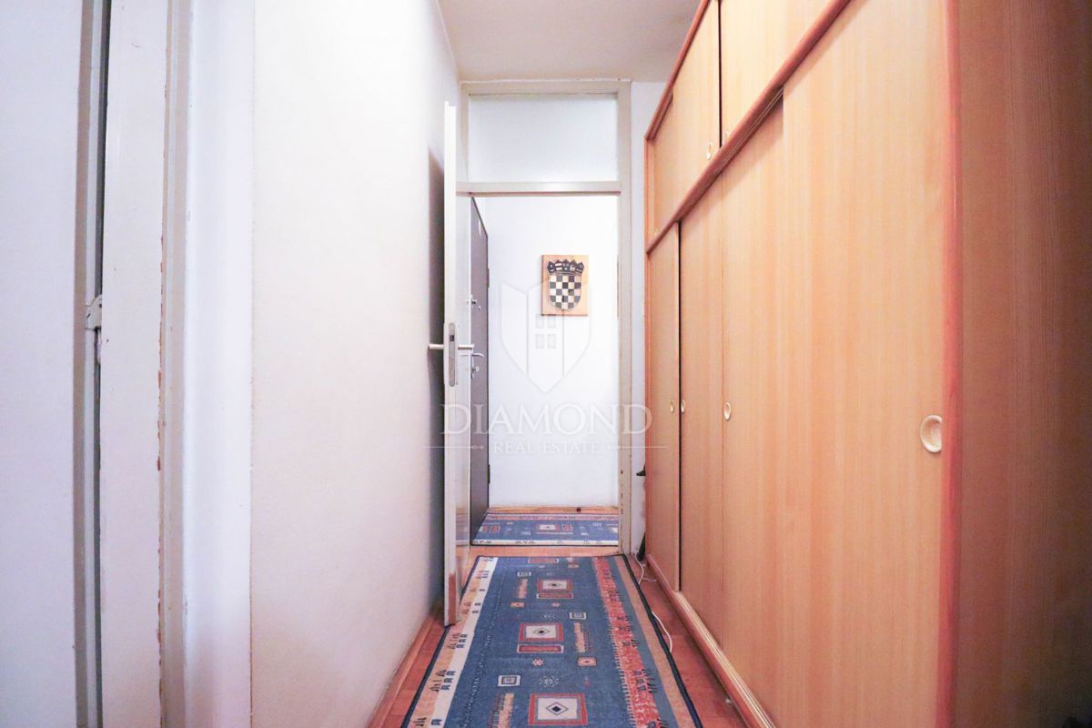 Zagreb, Sopot! Dvosobno stanovanje!