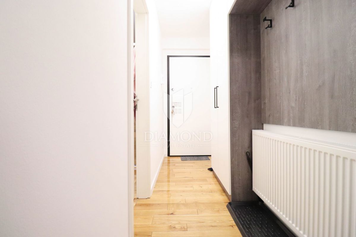 Zagreb, Voltino! Popolnoma prenovljeno trisobno stanovanje!