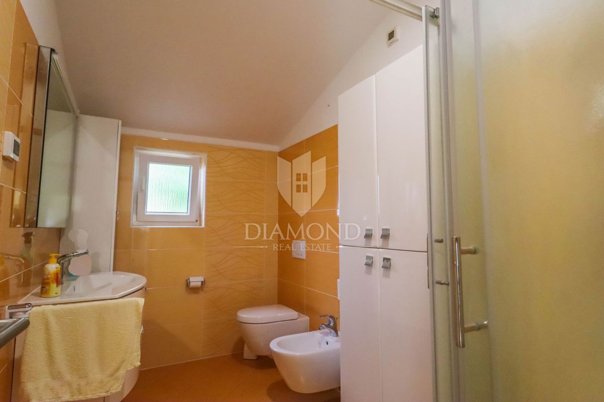 Pula okolica, hiša s čudovitim vrtom