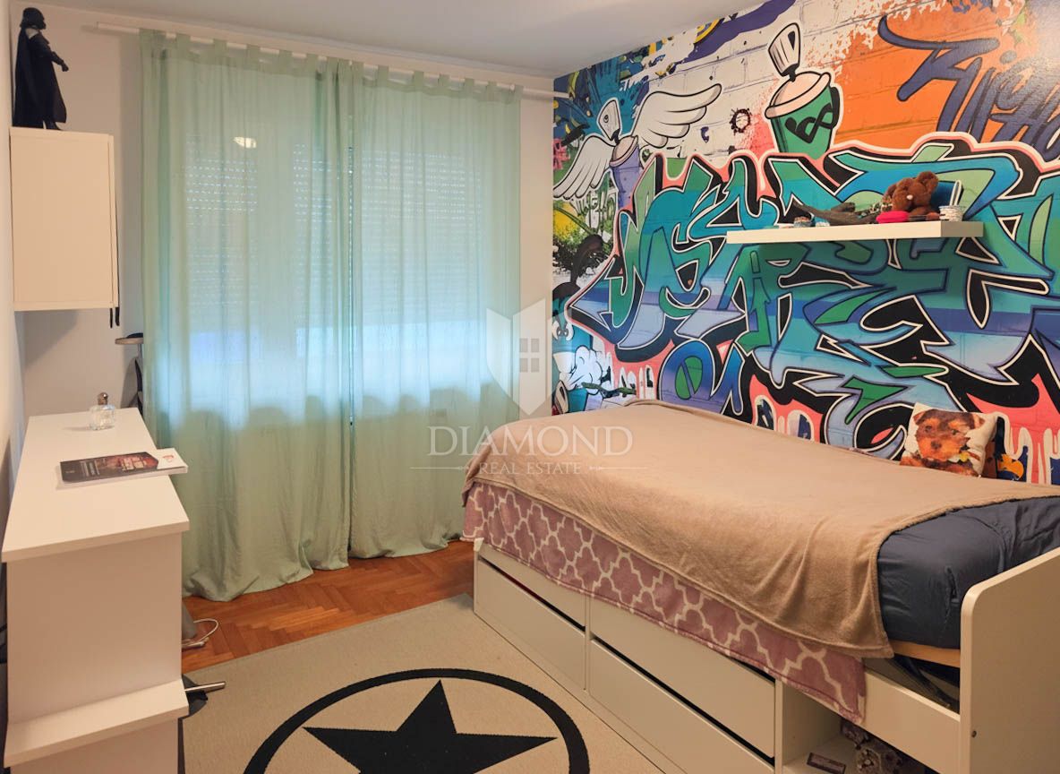 Zagreb, Špansko! Petsobno stanovanje z dvoriščem!