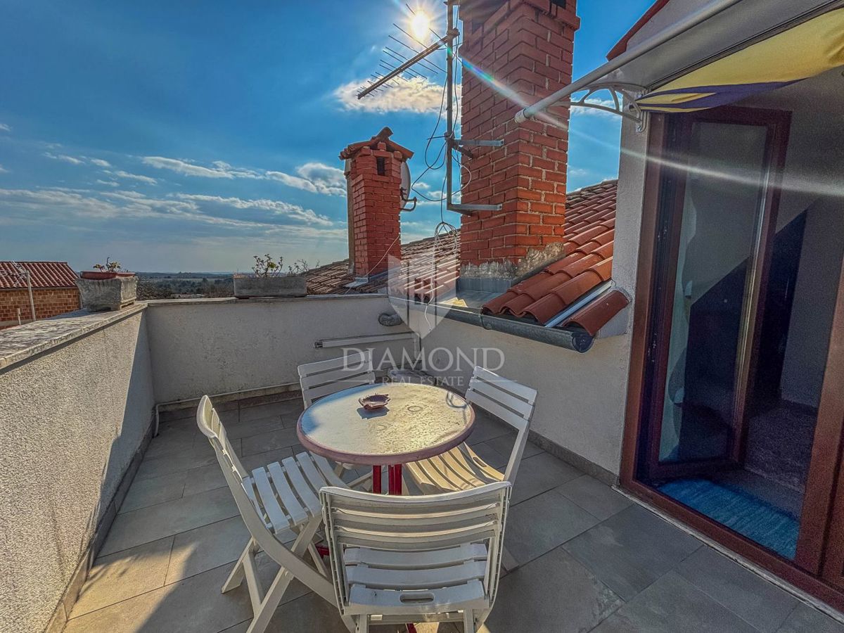 Istra, Poreč, okolica, takoj vseljiva vrstna hiša!