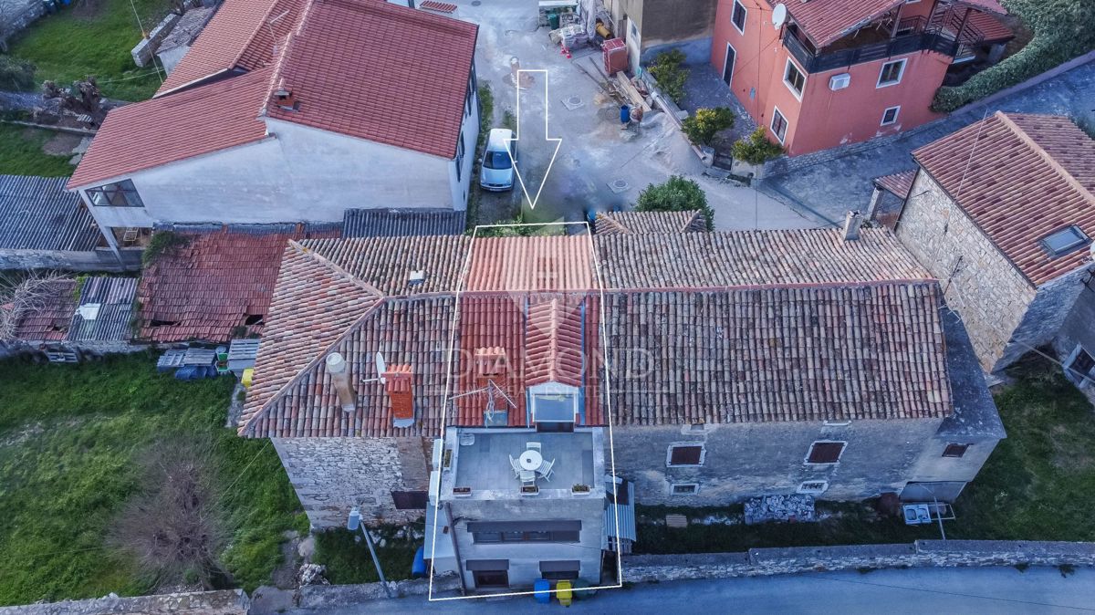 Istra, Poreč, okolica, takoj vseljiva vrstna hiša!