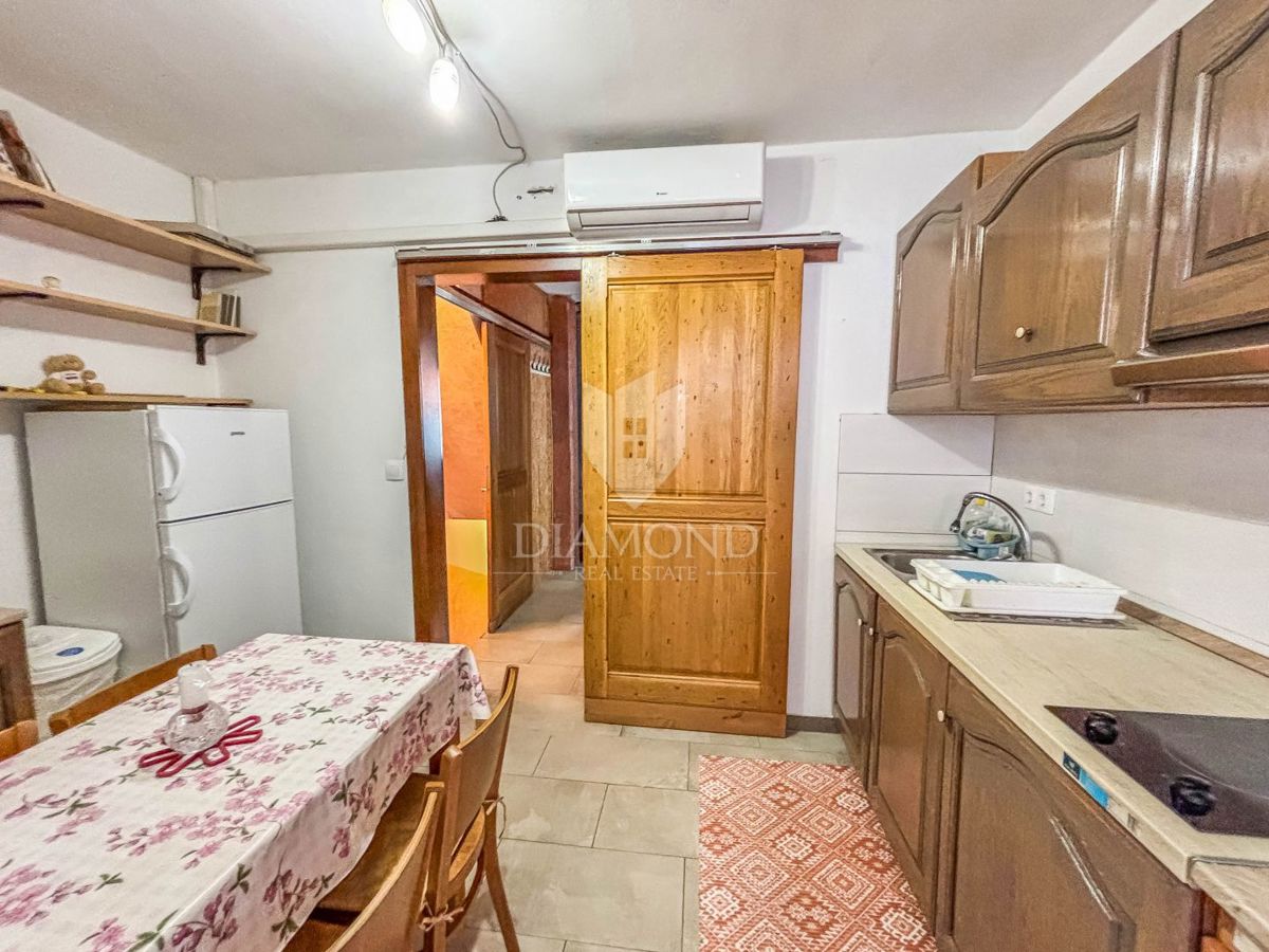 Istra, Poreč, okolica, takoj vseljiva vrstna hiša!