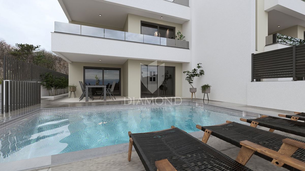 PROSTORNO APARTMA V VRBIKU Z BAZENOM