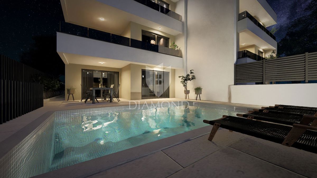 PROSTORNO APARTMA V VRBIKU Z BAZENOM