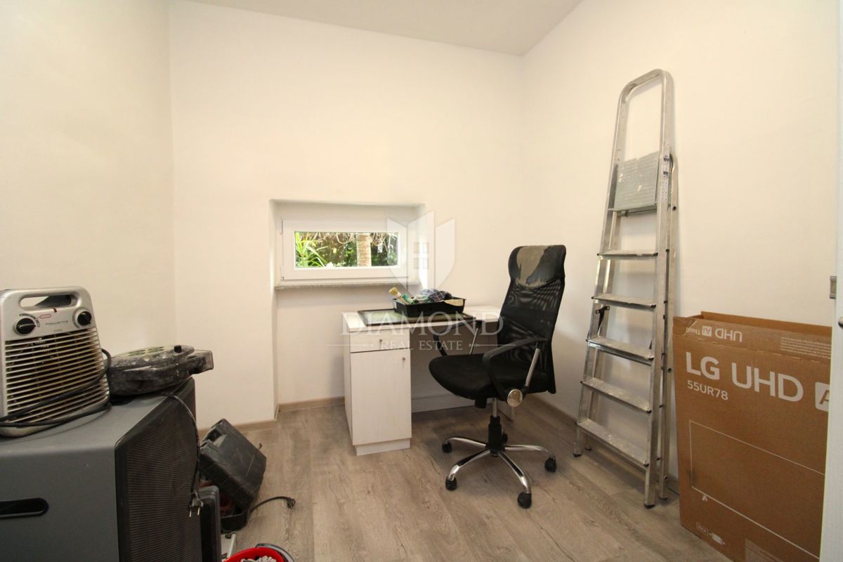 REKA, KANTRIDA - ČUDOVITO APARTMA Z VRTOM 5 MINUT OD MORJA