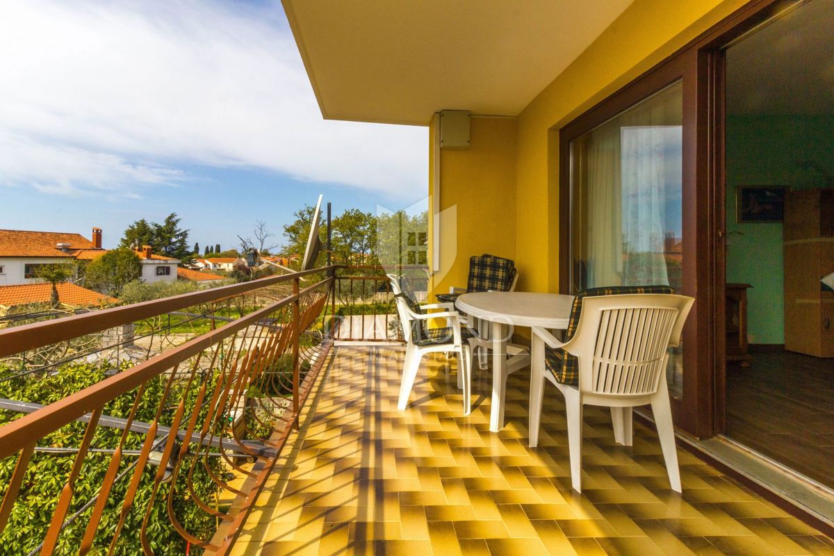Apartmajska hiša s 4 apartmaji v bližini Poreča