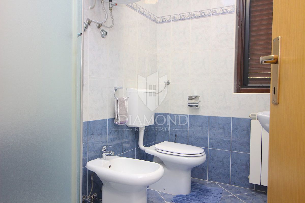 Labin, družinska hiša s štirimi apartmaji