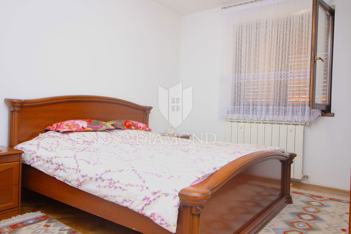Labin, družinska hiša s štirimi apartmaji
