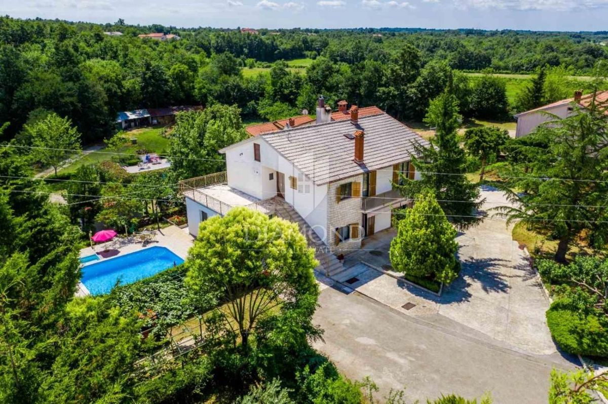 Žminj, okolica, posest z utečeno najemniško dejavnostjo