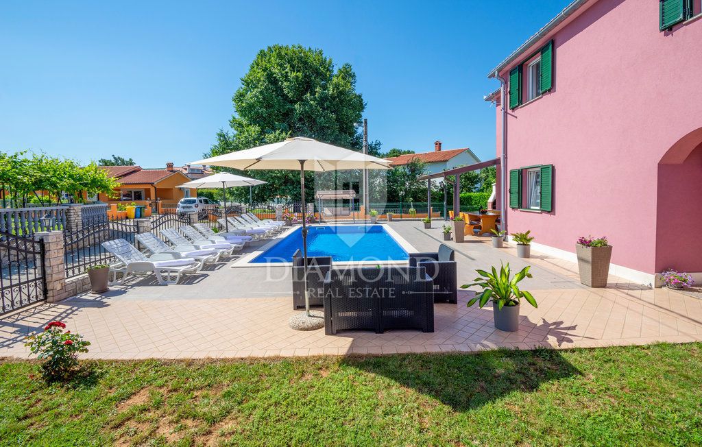 Labin, okolica, počitniška hiša z bazenom