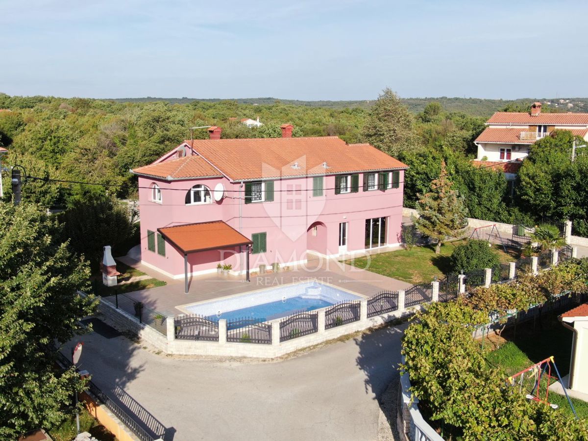 Labin, okolica, počitniška hiša z bazenom