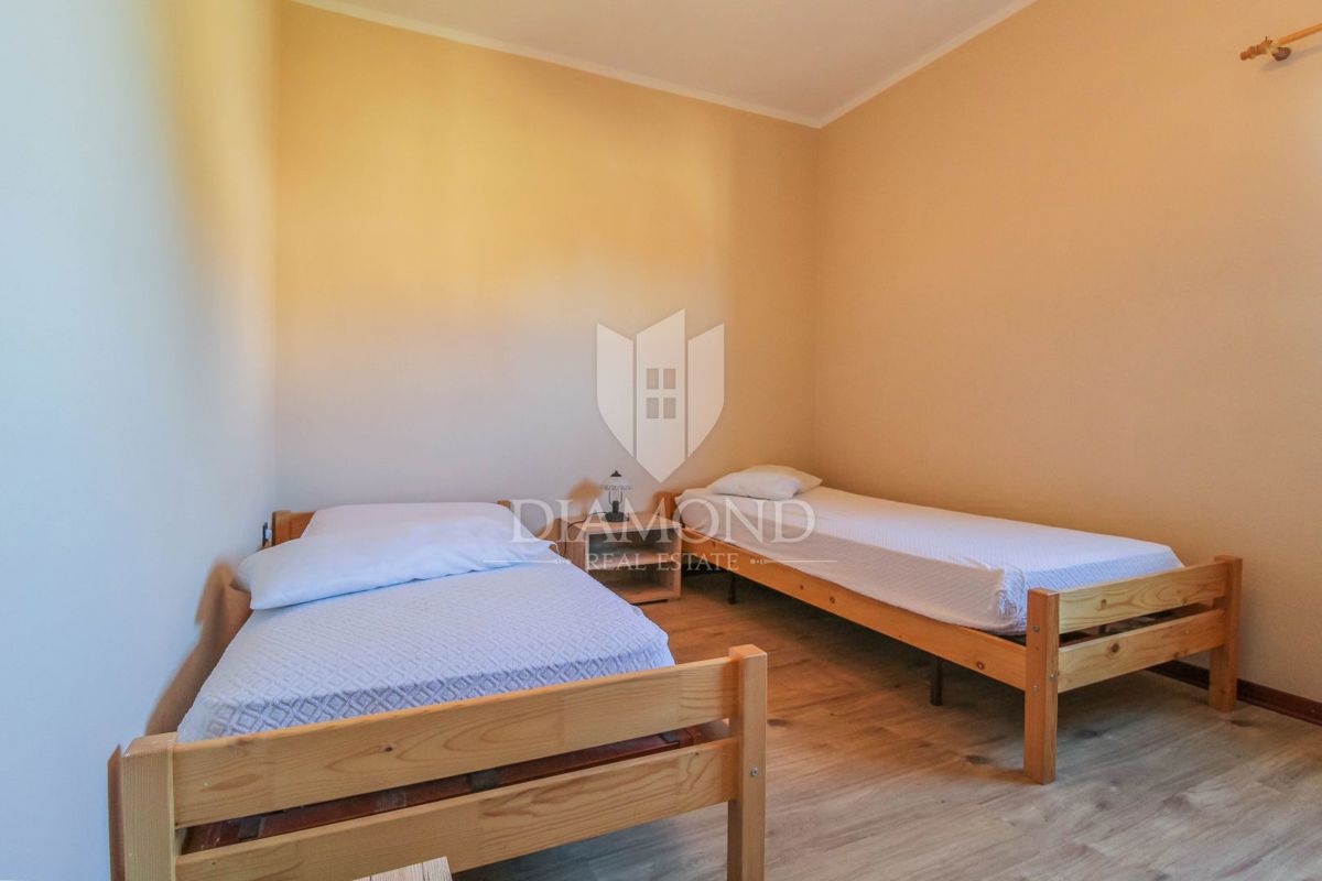 Okolica Umaga, samostojna hiša 50m od morja!