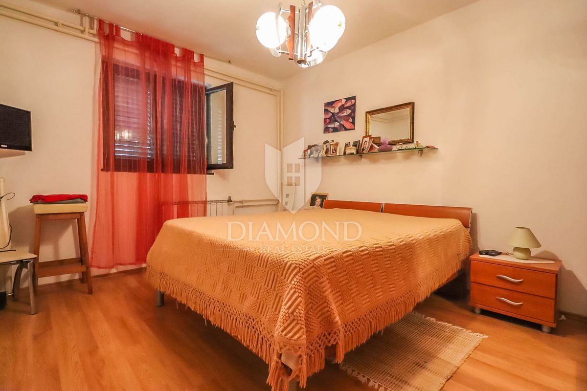 Hiša Veli vrh, Pula, 340m2