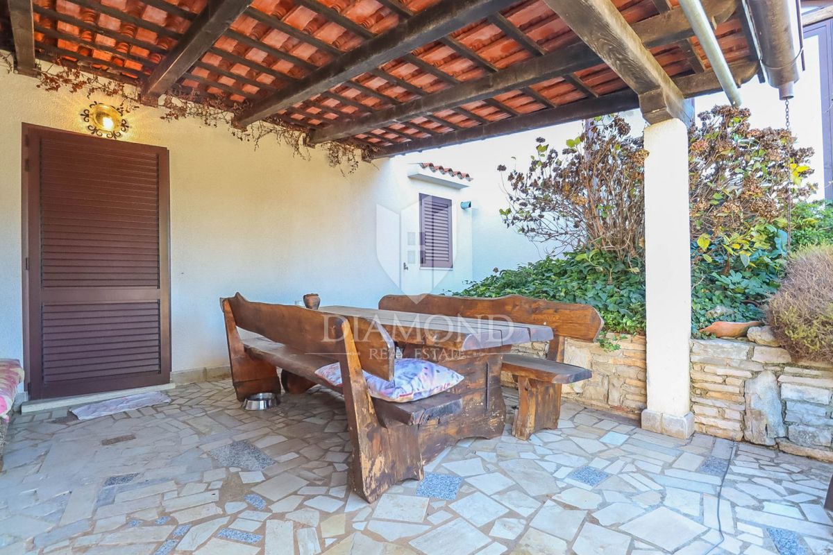 Hiša Veli vrh, Pula, 340m2