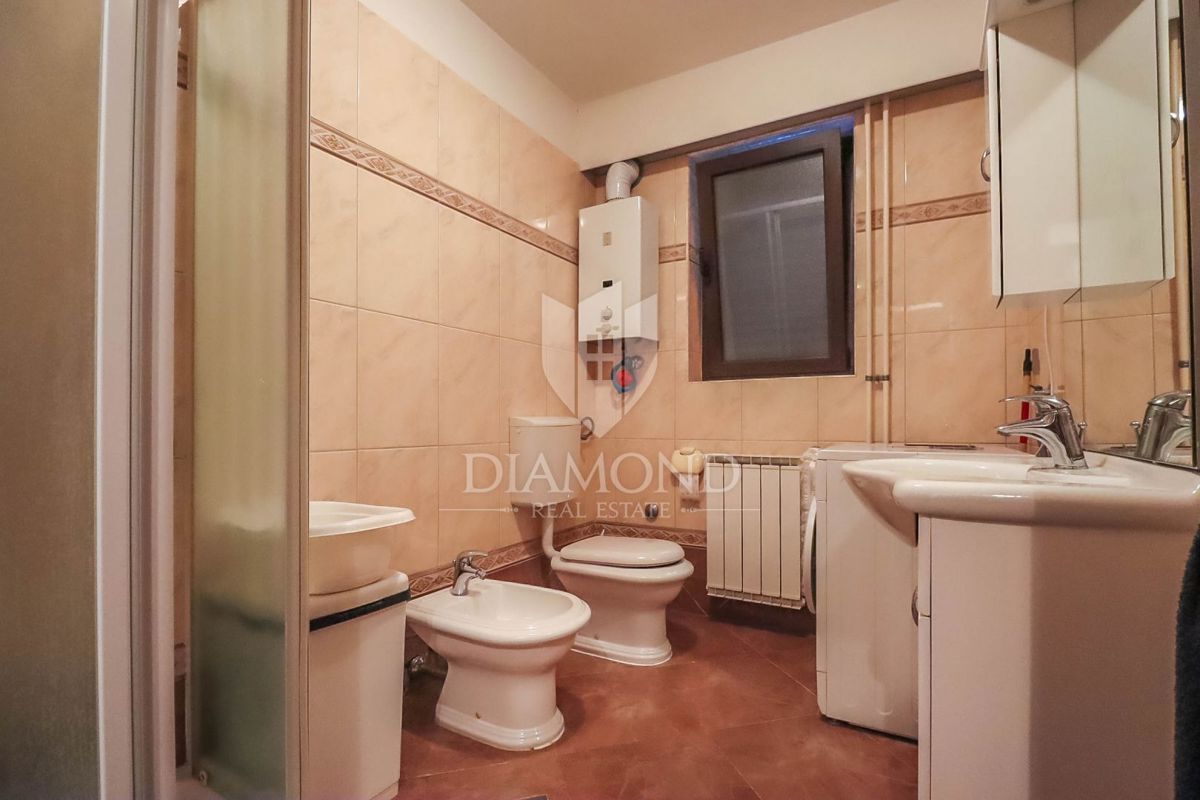 Hiša Veli vrh, Pula, 340m2