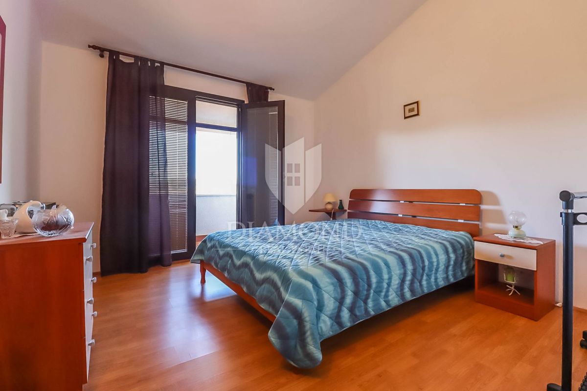 Hiša Veli vrh, Pula, 340m2